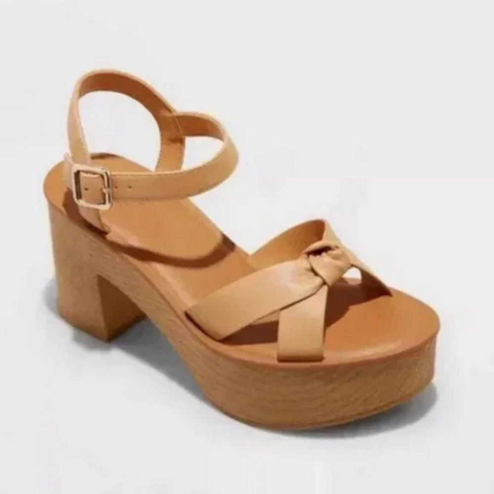 Women's Valerie Platform Heels Tan- Universal Thread™ 9